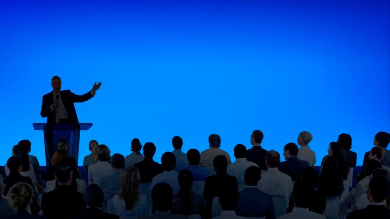 10 أخطاء شائعة في تنظيم المؤتمرات وكيف تتفاداها