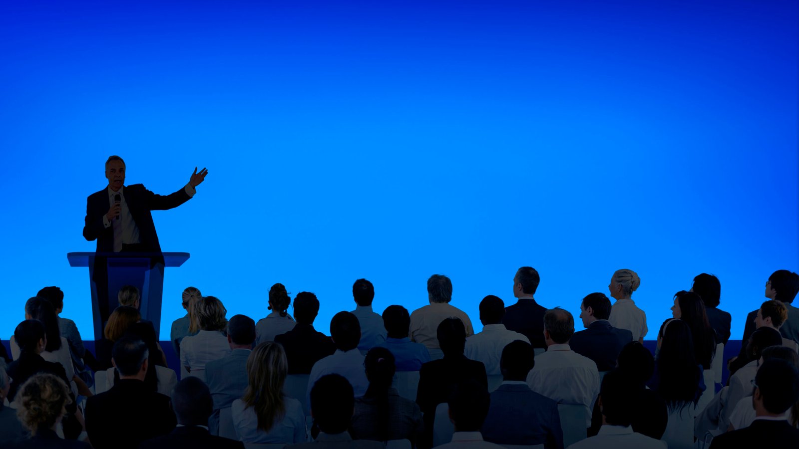 10 أخطاء شائعة في تنظيم المؤتمرات وكيف تتفاداها